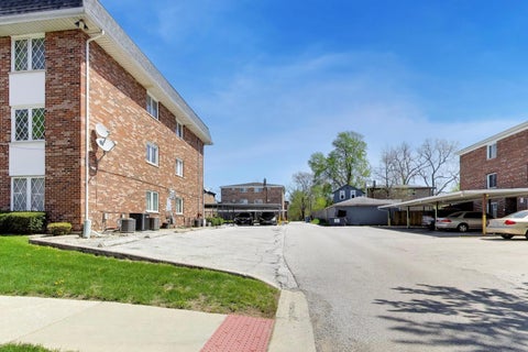 Tiny photo for 669 Chappel Avenue #2B, Calumet City, IL 60409 (MLS # 12627782)