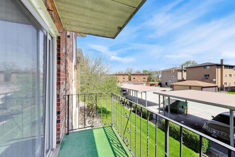 Tiny photo for 669 Chappel Avenue #2B, Calumet City, IL 60409 (MLS # 12627782)