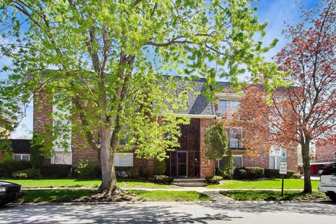 Tiny photo for 669 Chappel Avenue #2B, Calumet City, IL 60409 (MLS # 12627782)