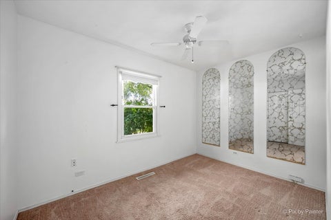 Tiny photo for 303 Mark Avenue, Glendale Heights, IL 60139 (MLS # 12737482)