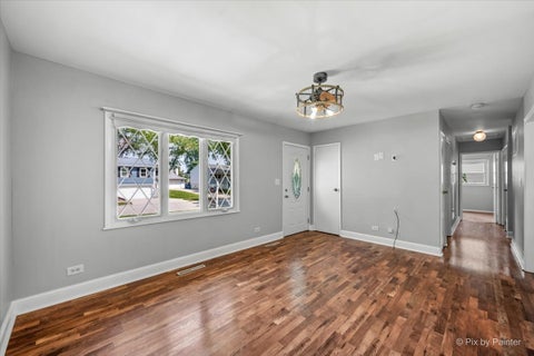 Tiny photo for 303 Mark Avenue, Glendale Heights, IL 60139 (MLS # 12737482)