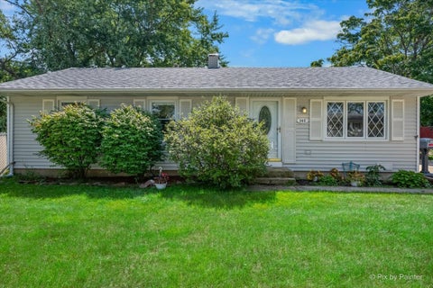 Photo of 303 Mark Avenue, Glendale Heights, IL 60139 (MLS # 12737482)