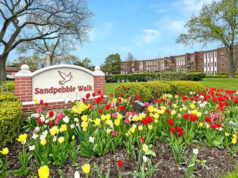 Tiny photo for 1575 Sandpebble Drive #336, Wheeling, IL 60090 (MLS # 12465442)