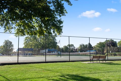 Tiny photo for 1575 Sandpebble Drive #336, Wheeling, IL 60090 (MLS # 12465442)