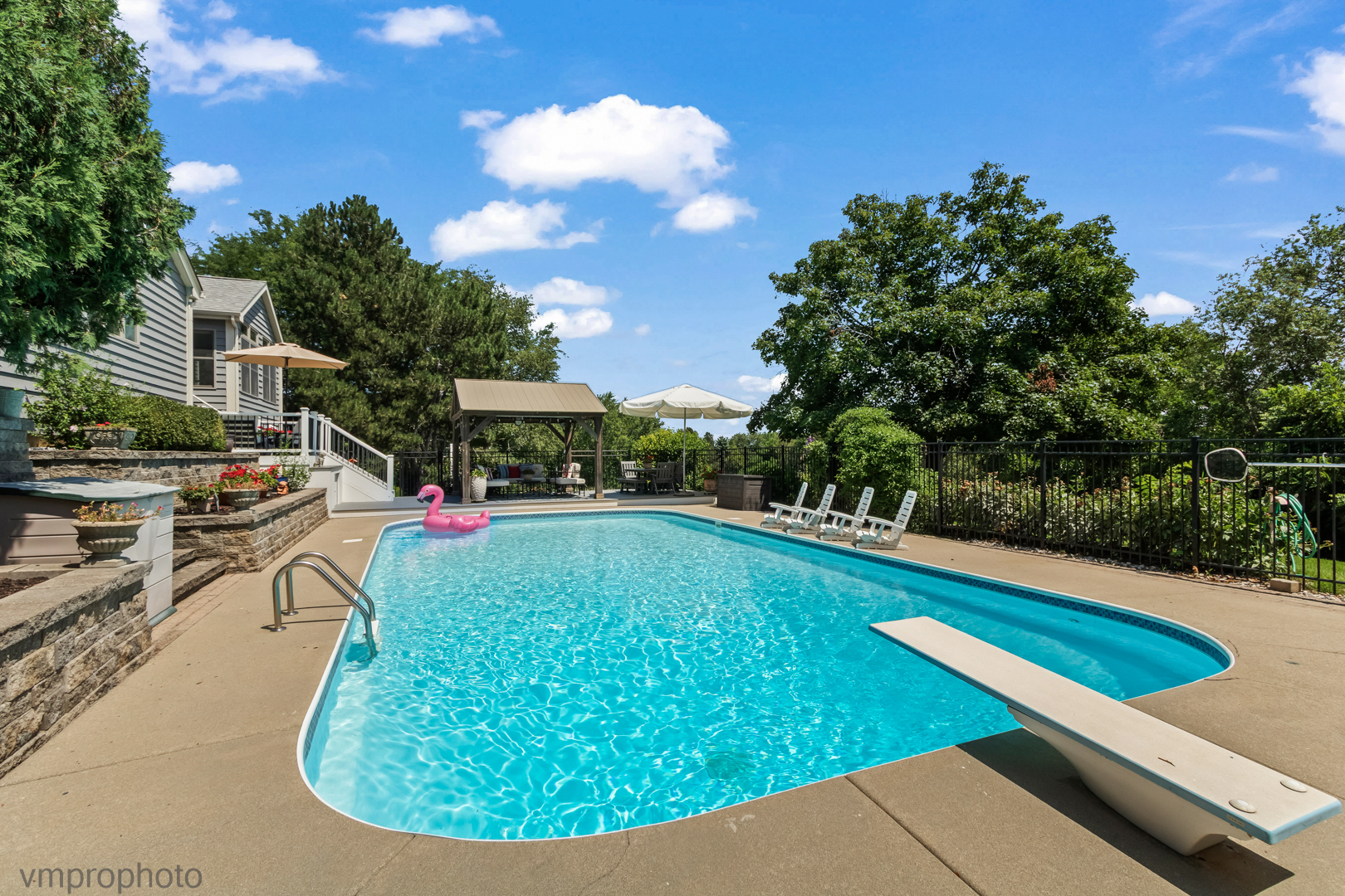 6221 Ojibwa Lane