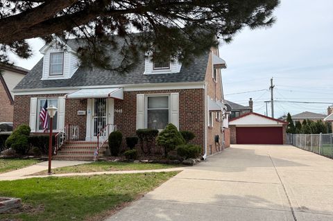 Photo of 7445 W Winona Street, Harwood Heights, IL 60706 (MLS # 12598007)