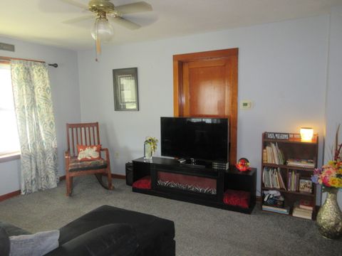 Tiny photo for 409 15th Avenue, Sterling, IL 61081 (MLS # 12479098)