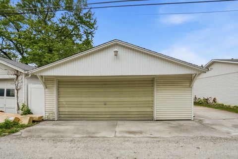 Tiny photo for 2431 14th Avenue, Moline, IL 61265 (MLS # 12670720)