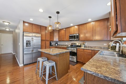 Tiny photo for 340 Town Center Boulevard, Gilberts, IL 60136 (MLS # 12554974)