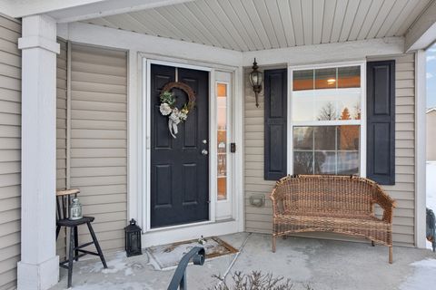 Tiny photo for 340 Town Center Boulevard, Gilberts, IL 60136 (MLS # 12554974)