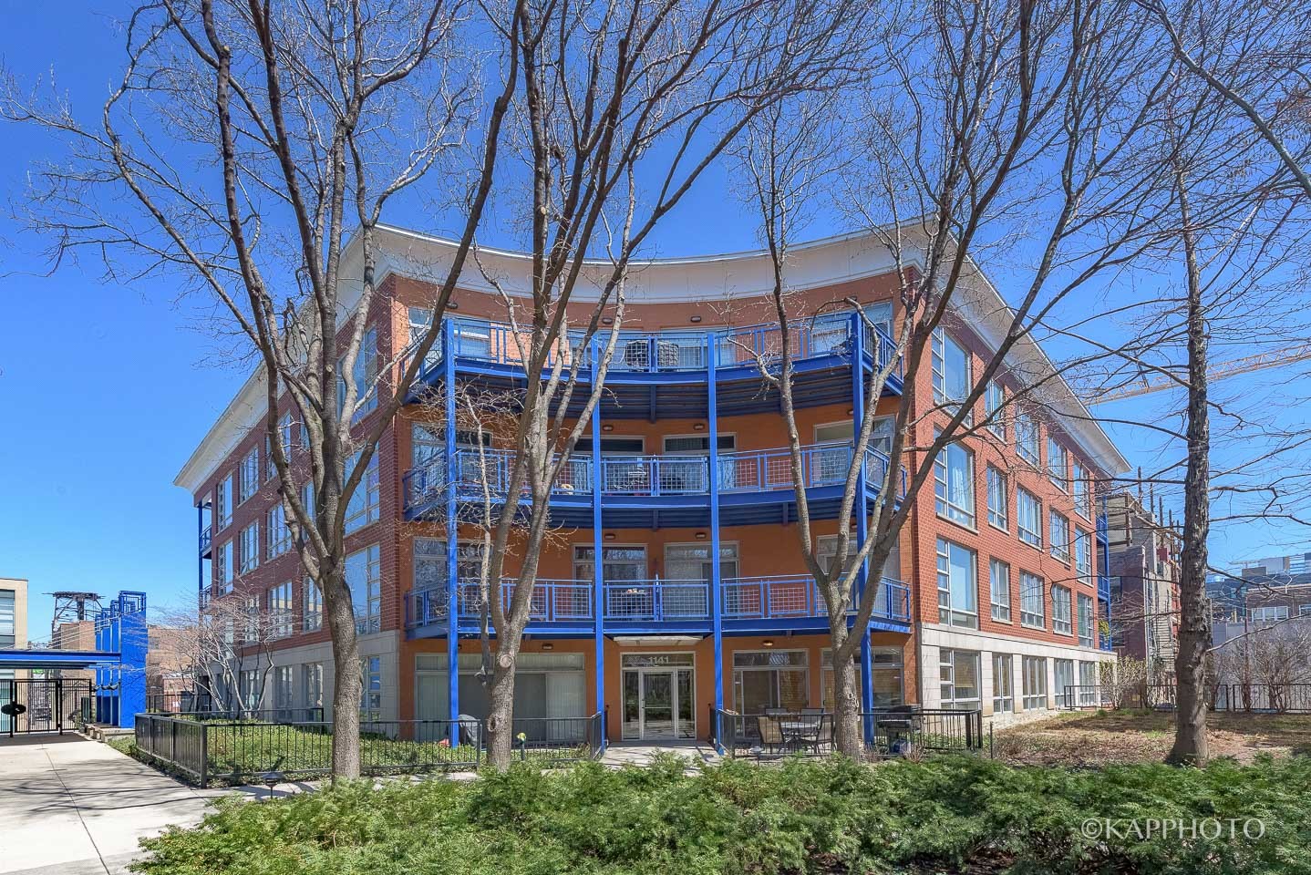 1141 W Washington Boulevard 222
