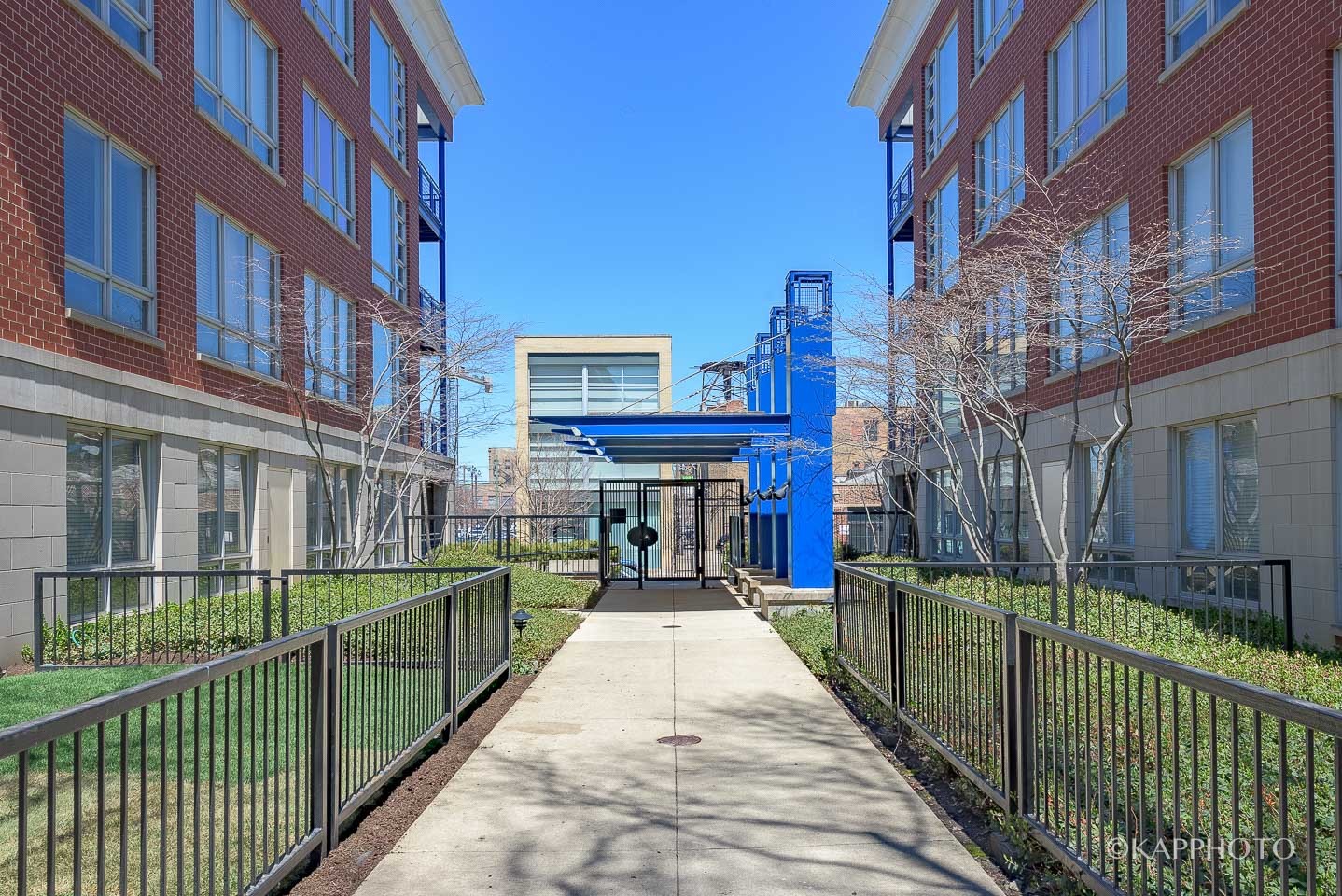 1141 W Washington Boulevard 222