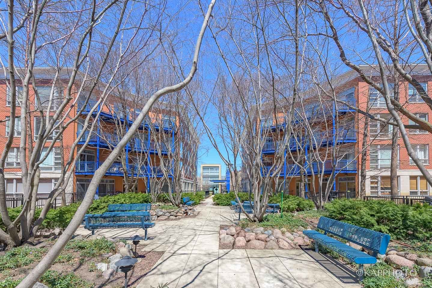 1141 W Washington Boulevard 222