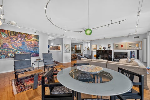 Tiny photo for 55 W Delaware Place #1007, Chicago, IL 60610 (MLS # 12748104)