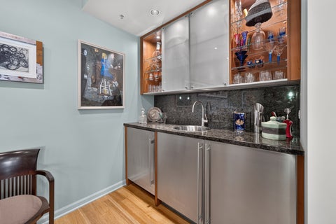 Tiny photo for 55 W Delaware Place #1007, Chicago, IL 60610 (MLS # 12748104)