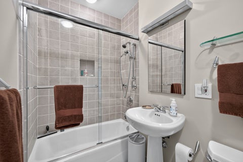 Tiny photo for 55 W Delaware Place #1007, Chicago, IL 60610 (MLS # 12748104)