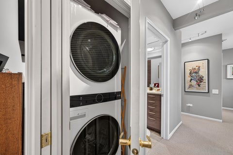 Tiny photo for 55 W Delaware Place #1007, Chicago, IL 60610 (MLS # 12748104)