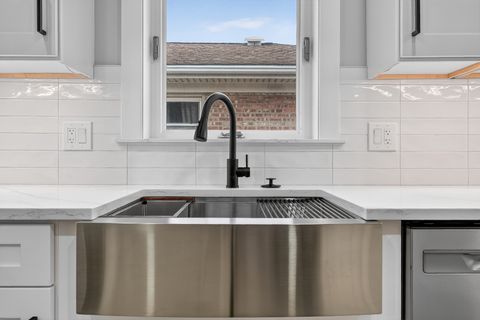 Tiny photo for 4249 N Sayre Avenue, Norridge, IL 60706 (MLS # 12559441)