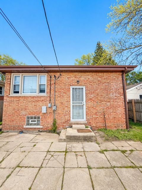 Tiny photo for 14008 S Saginaw Avenue, Burnham, IL 60633 (MLS # 12559620)