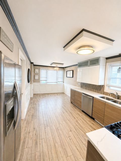 Tiny photo for 14008 S Saginaw Avenue, Burnham, IL 60633 (MLS # 12559620)