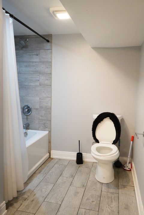 Tiny photo for 14008 S Saginaw Avenue, Burnham, IL 60633 (MLS # 12559620)