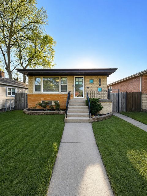 Photo of 14008 S Saginaw Avenue, Burnham, IL 60633 (MLS # 12559620)