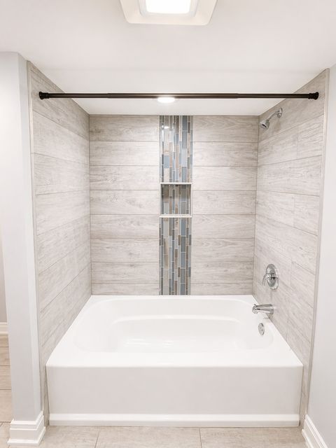 Tiny photo for 14008 S Saginaw Avenue, Burnham, IL 60633 (MLS # 12559620)