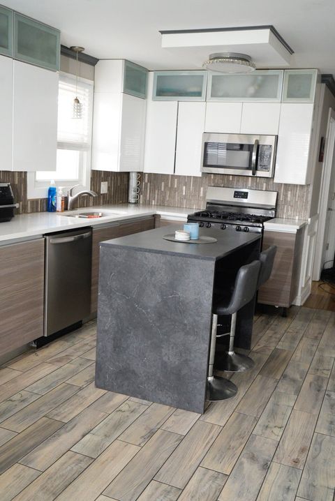 Tiny photo for 14008 S Saginaw Avenue, Burnham, IL 60633 (MLS # 12559620)