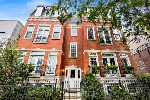 Photo of 1617 N Hermitage Avenue #3N, Chicago, IL 60622 (MLS # 12762714)