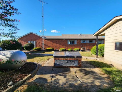 Tiny photo for 325 BUTLER Road, Harrisburg, IL 62946 (MLS # EB459524)