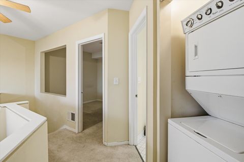 Tiny photo for 6337 Roosevelt Road #114, Berwyn, IL 60402 (MLS # 12543885)