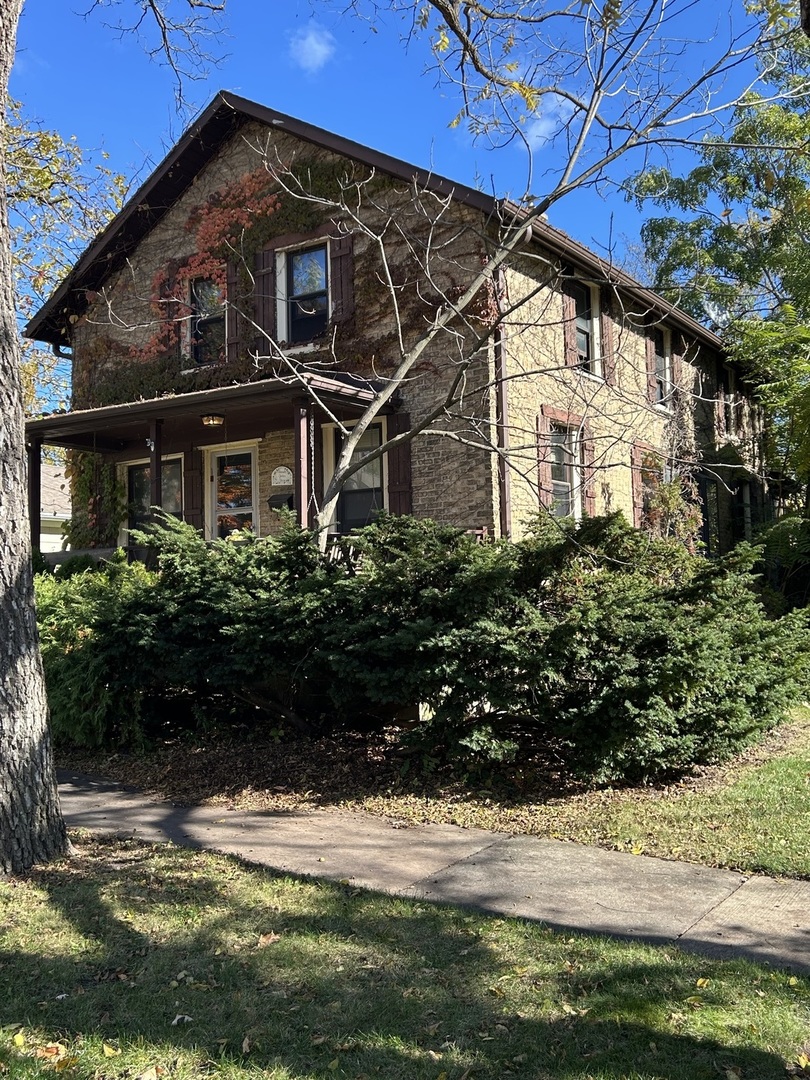 1041 Sheridan Avenue