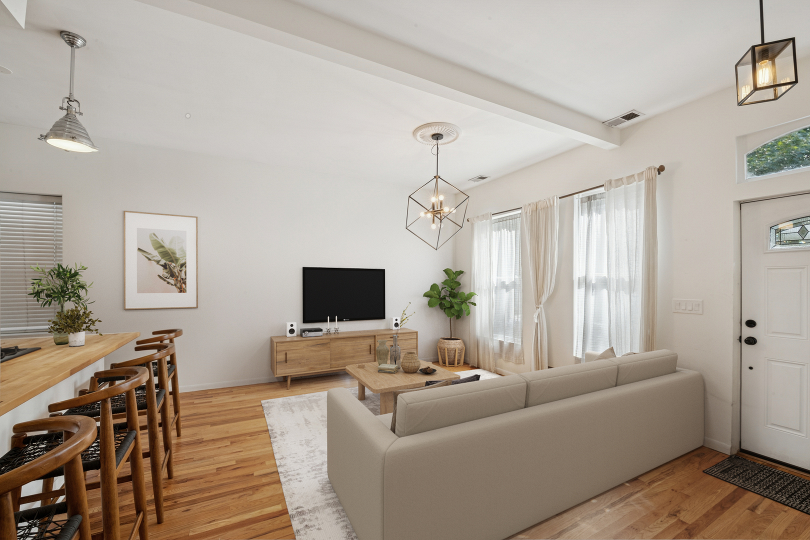 2418 W Charleston Street