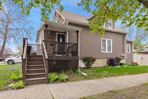 Photo of 1937 S 3rd Avenue, Maywood, IL 60153 (MLS # 12747314)