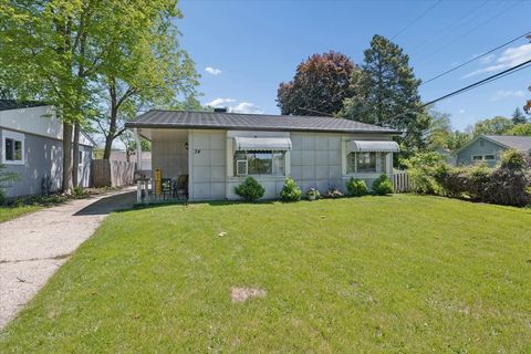 Photo of 34 S Rosedale Avenue, Aurora, IL 60506 (MLS # 12644730)