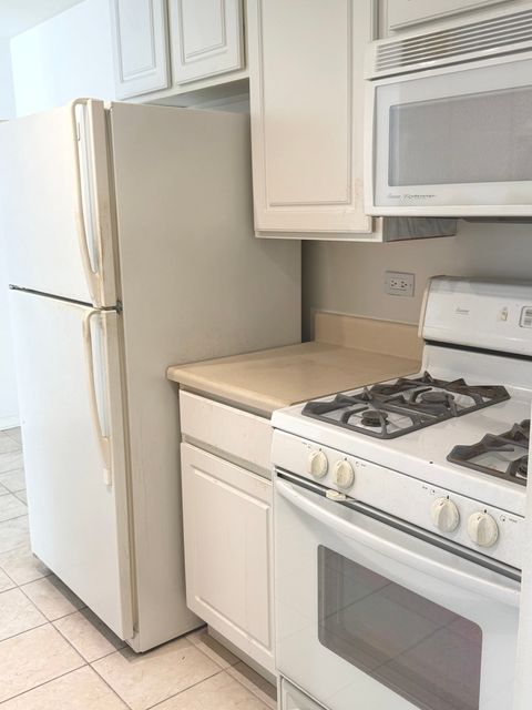 Tiny photo for 230 Duane Street #3A, Glen Ellyn, IL 60137 (MLS # 12506597)