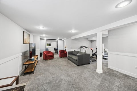 Tiny photo for 847 N Cuyler Avenue, Oak Park, IL 60302 (MLS # 12697240)