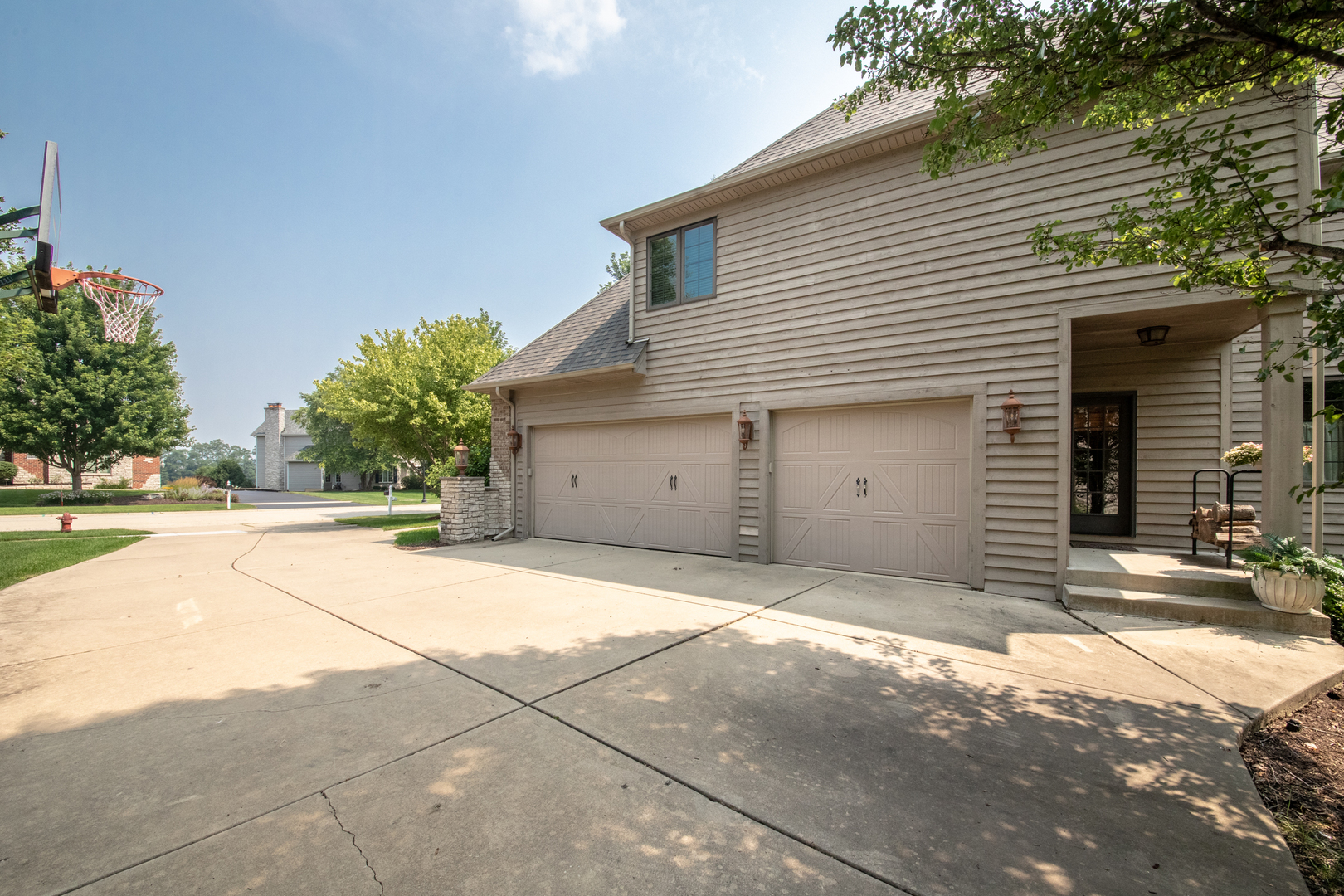 39W663 Henry David Thoreau Place