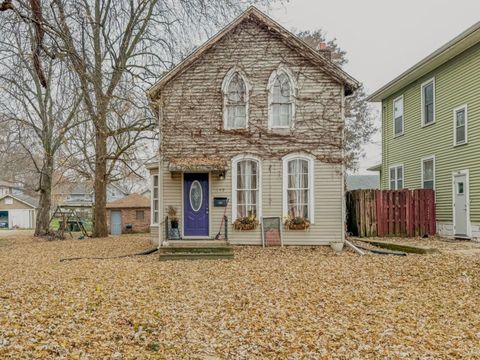 Tiny photo for 109 6th Avenue, Sterling, IL 61081 (MLS # 12522440)