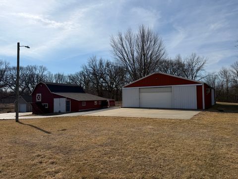 Tiny photo for 21186 Mathew Road, Sterling, IL 61081 (MLS # 12570444)