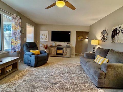 Tiny photo for 21186 Mathew Road, Sterling, IL 61081 (MLS # 12570444)