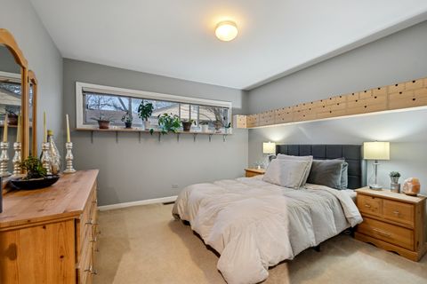 Tiny photo for 595 Ravinia Road, Highland Park, IL 60035 (MLS # 12543593)