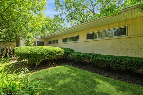 Tiny photo for 595 Ravinia Road, Highland Park, IL 60035 (MLS # 12543593)