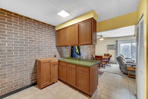 Tiny photo for 124 E Bailey Road #E, Naperville, IL 60565 (MLS # 12529366)