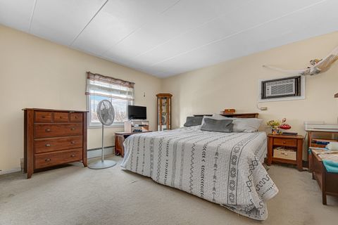 Tiny photo for 124 E Bailey Road #E, Naperville, IL 60565 (MLS # 12529366)
