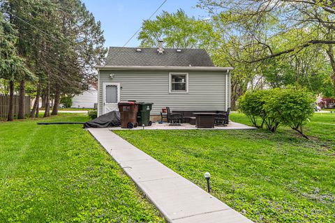 Tiny photo for 123 S Elm Street, Manteno, IL 60950 (MLS # 12633121)
