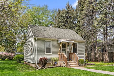Photo of 123 S Elm Street, Manteno, IL 60950 (MLS # 12633121)