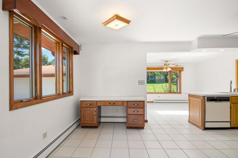 Tiny photo for 309 E Circle Drive, New Lenox, IL 60451 (MLS # 12661542)