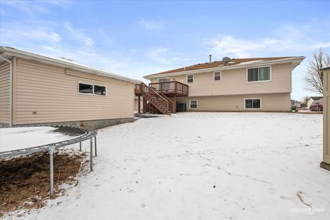 Tiny photo for 6913 Monmouth Drive, Joliet, IL 60431 (MLS # 12558727)