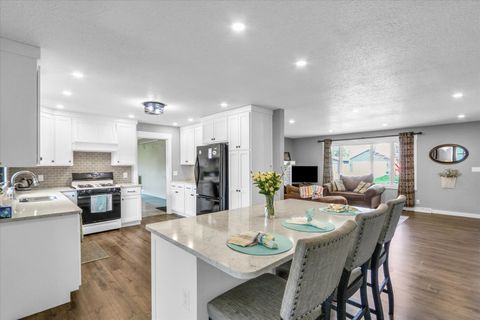 Tiny photo for 205 E Briarcliff Drive, St. Joseph, IL 61873 (MLS # 12598868)